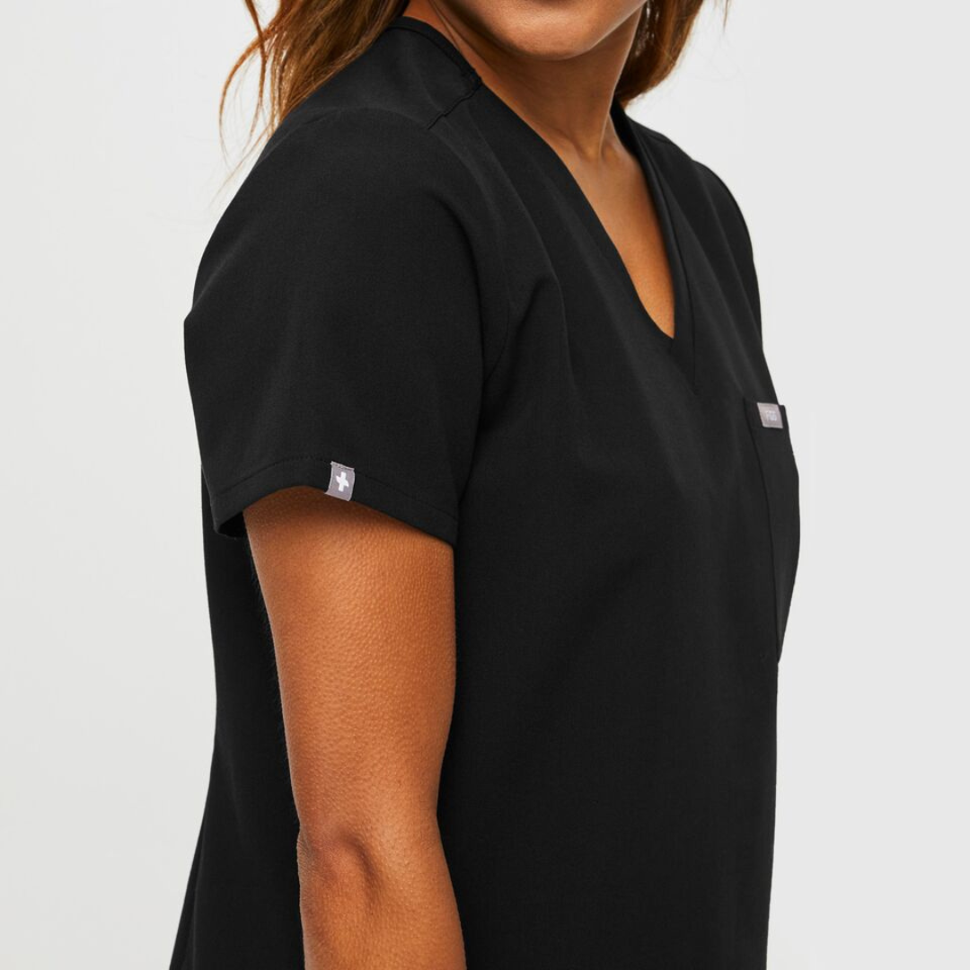 Catarina One-Pocket Scrub Top